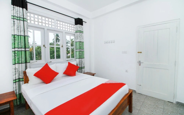 OYO 232 Cinnamon Canal View