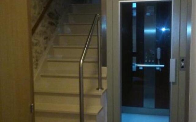 Apartamento con balcón