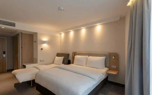 Holiday Inn Express and Suites Potsdam by IHG