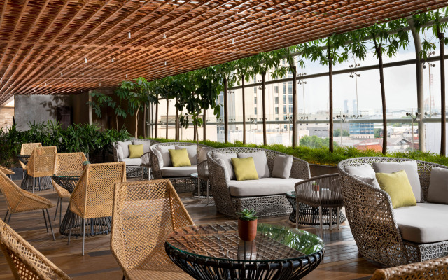 Doubletree By Hilton Surabaya