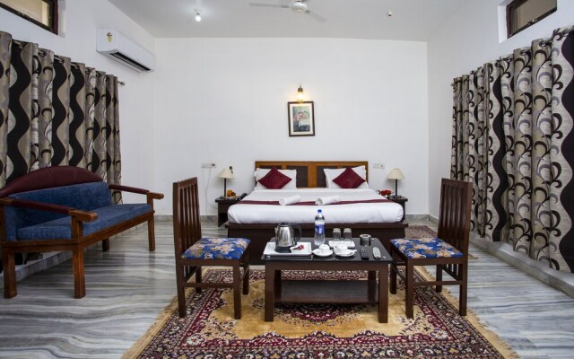 Narayan Niwas Resort