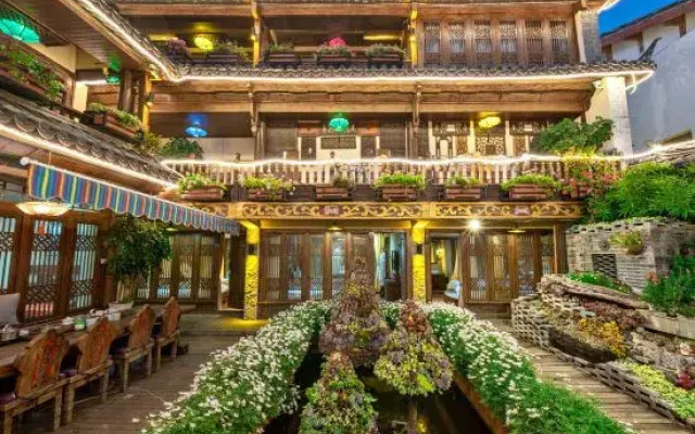 Encounter Lijiang Inn