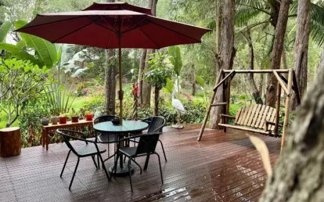 Tree House Nanshan Sanya