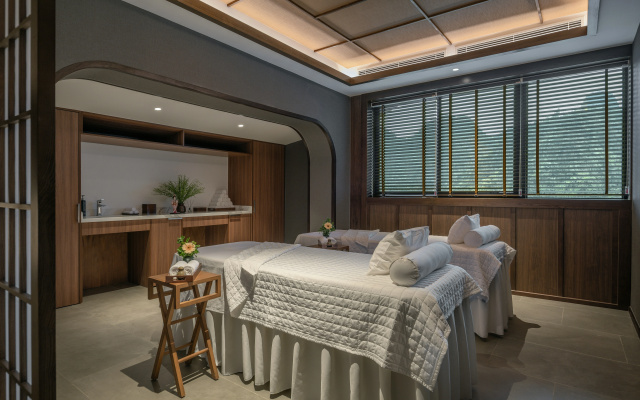 Hilton Quang Hanh Onsen Resort – Guest Rooms – Cam Pha