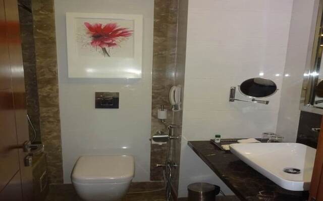 Golden Tulip Neemrana