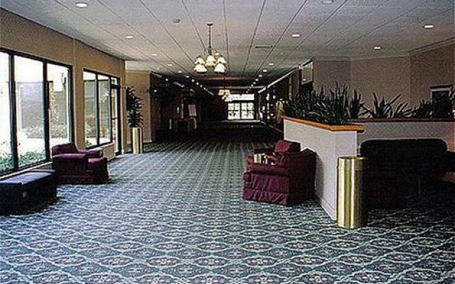 Fern Valley Hotel and Conference Center