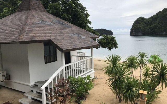 Hunongan Cove