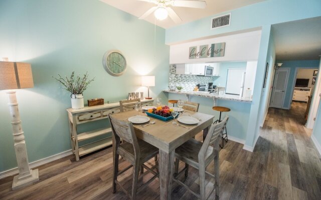 The Gulf Front Apartment 2