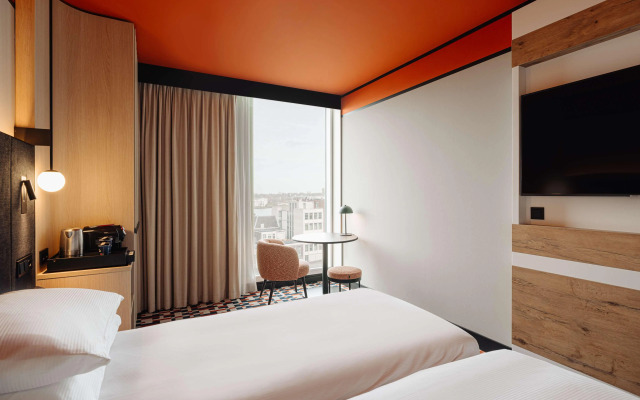 DoubleTree by Hilton Amsterdam Centraal Station