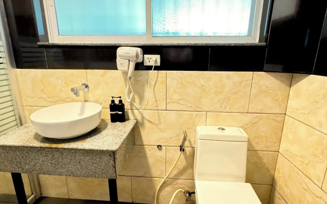 Roman Empire Panglao Boutique Hotel