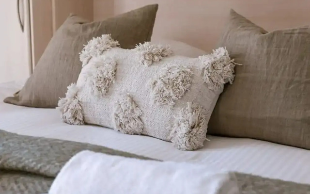 Bright Apartment With 2 Terraces Close to Beach