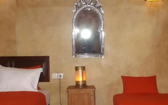 Riad Au " 20 jasmins & Spa "