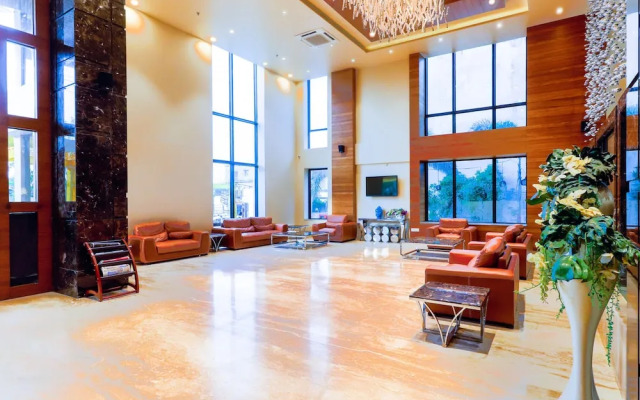 Palette - The Grand Sita