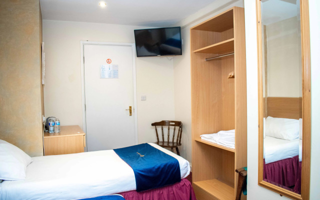 Royal Square Hotel - BHX & NEC