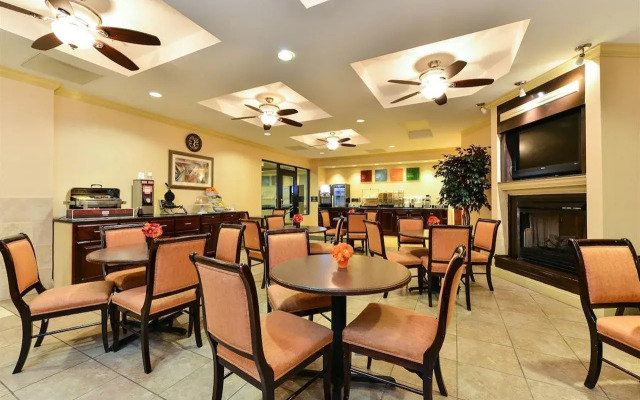 Comfort Suites near MCAS Beaufort