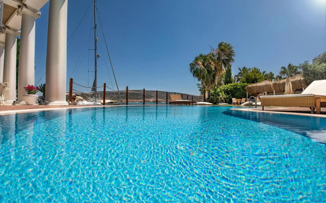 Port Alacati Hotel