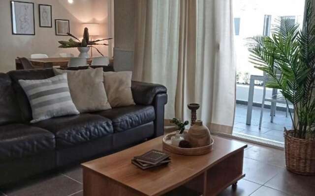 Amare Luxury Living Volos