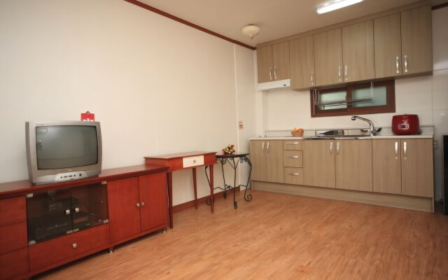 Gapyeong Ihwachon Pension