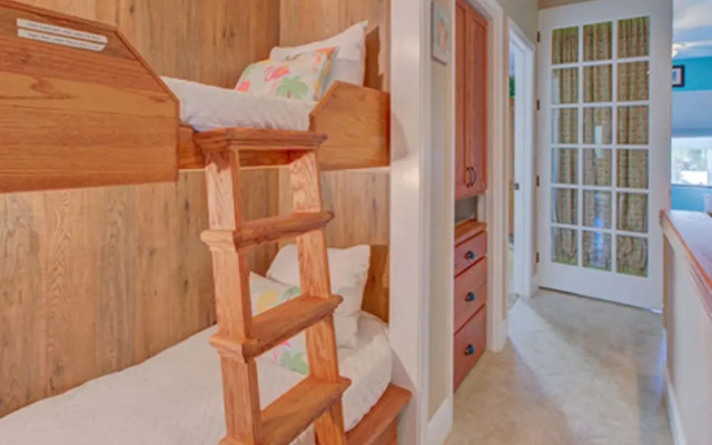 Mainsail Townhome 01