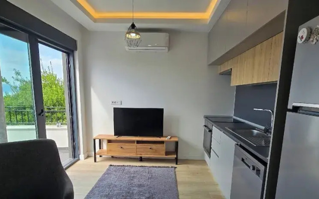 Tivat Terrace Suits