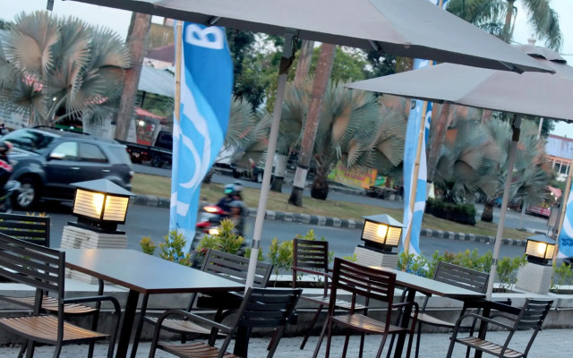 Hotel Brothers Solo Baru
