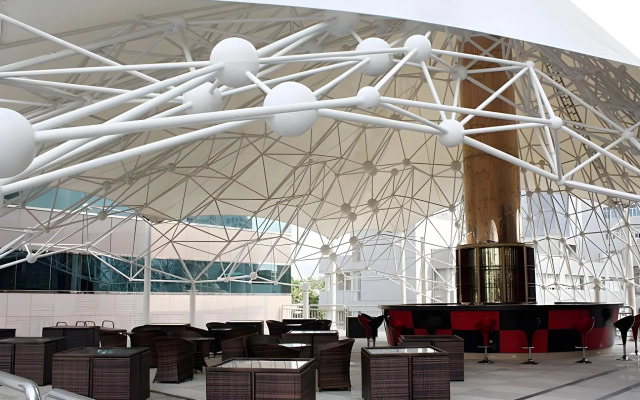 Yijia International Hotel