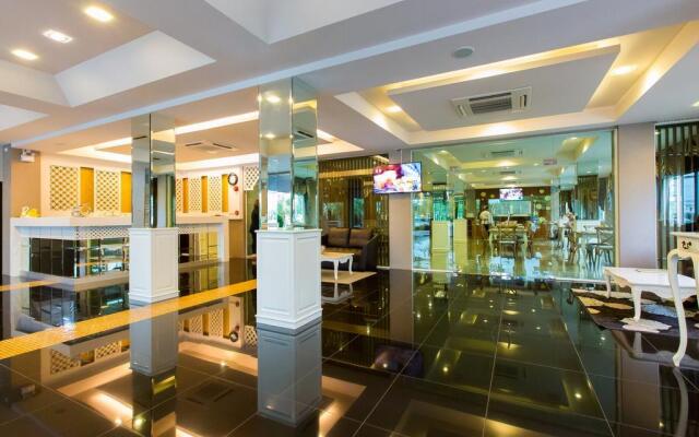 Harmonize Hotel (SHA Plus+)