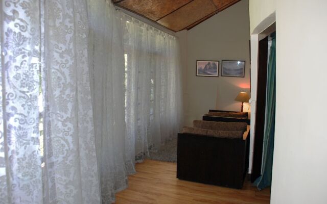 Alasia Hotel