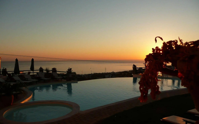 Creta Blue Boutique Hotel & Suites
