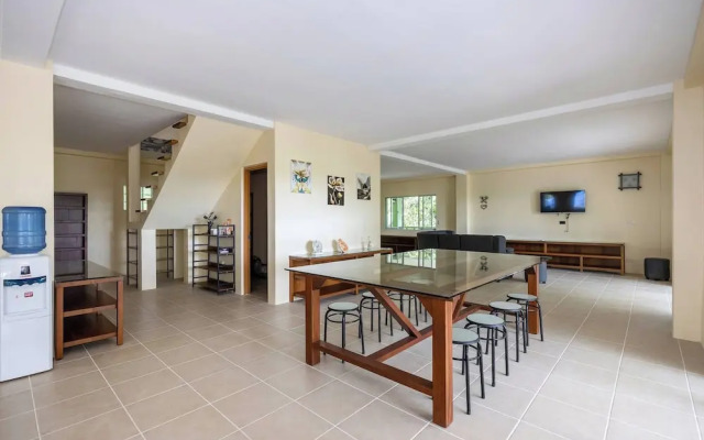 Villa Jolam - Family Haven in an Island Paradise