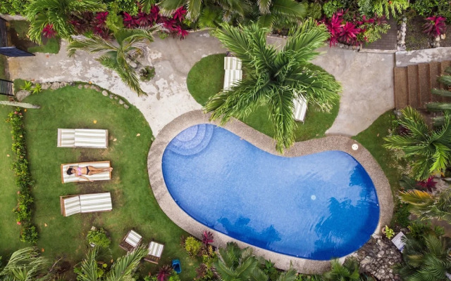 Ola Bonita BeachFront Apart Hotel