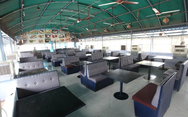 Trishul Hotel