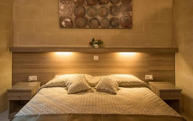 Quayside Apartments