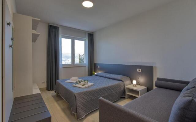 Pinini Country Apartments
