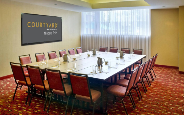 Courtyard by Marriott Niagara Falls