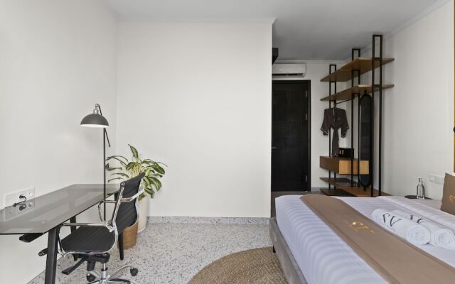 Sunny Nelayan Villa by Betterplace