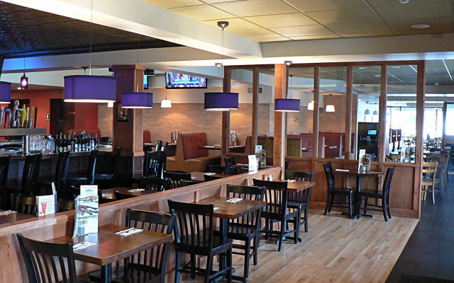 Country Inn & Suites by Radisson, Woodbury, MN