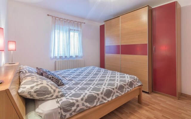 Beautiful Home in Pula With Wifi and 3 Bedrooms