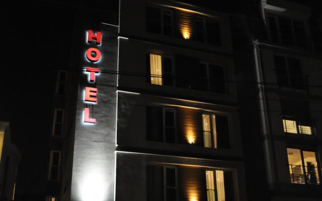 Hotel Dolce International