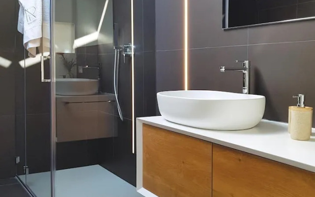 AR Chelsea Apartment