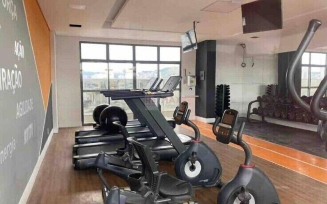 Studio Royal Av Itamar Franco Piscina