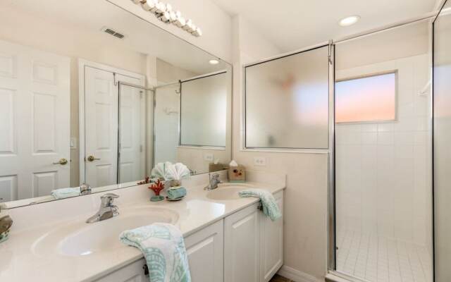 Lake View Villa 359