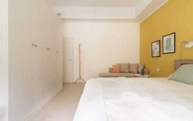 w Stylish 2BR Near Navigli City Landmarks