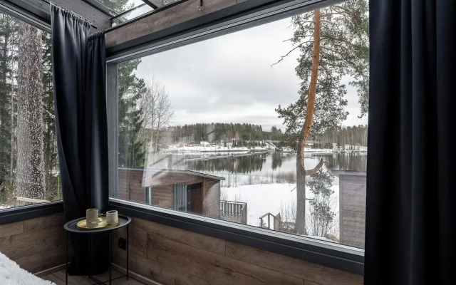 Private & Cozy Suite with lake views