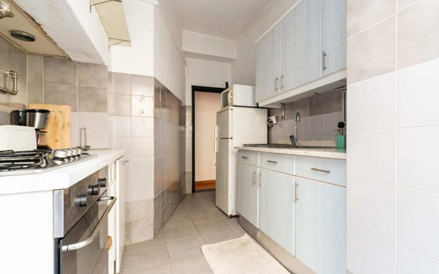 Charming 2 Bedroom Apartment Next to Praça da Figueira