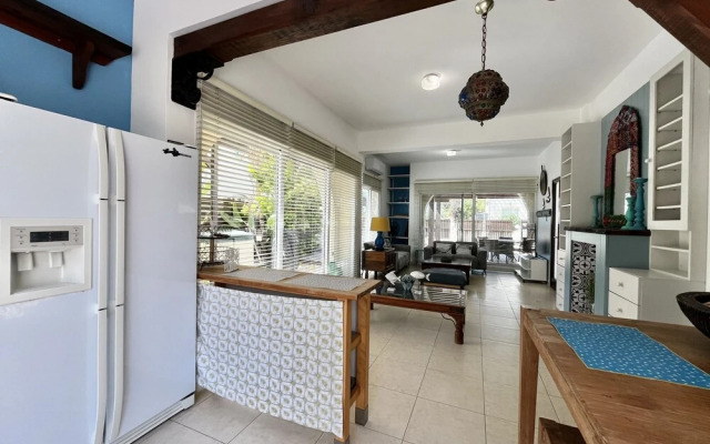 21 ATR - Stay Thalassa Villa