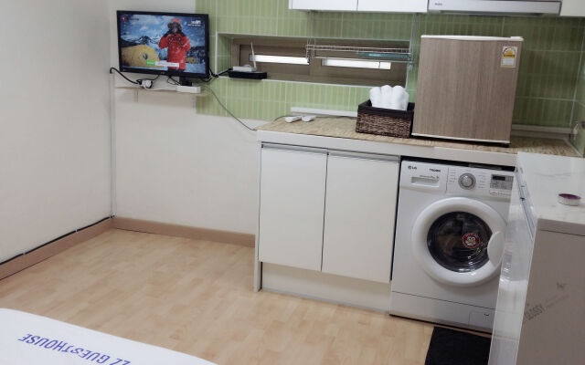 Myeongdong Guesthouse