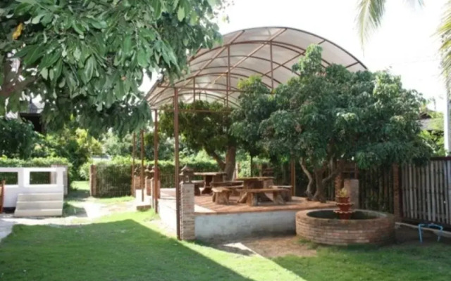 Sanpatong Farm Stay