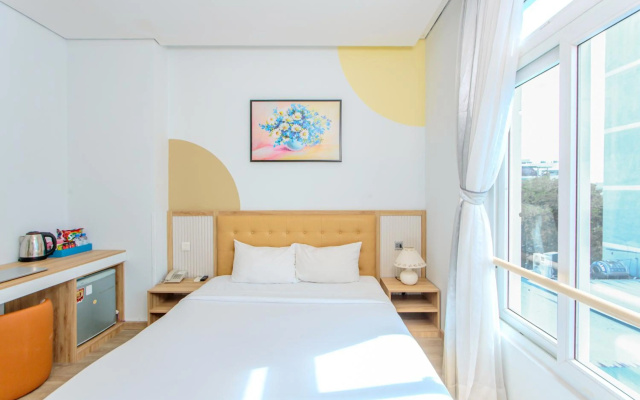 Palmier Hotel – Guest Rooms – Da Nang