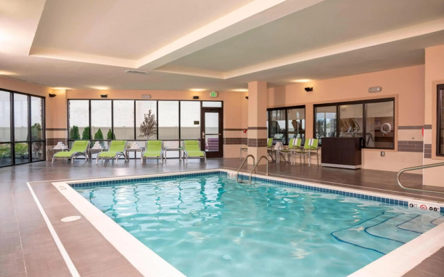 Courtyard by Marriott Cleveland Elyria